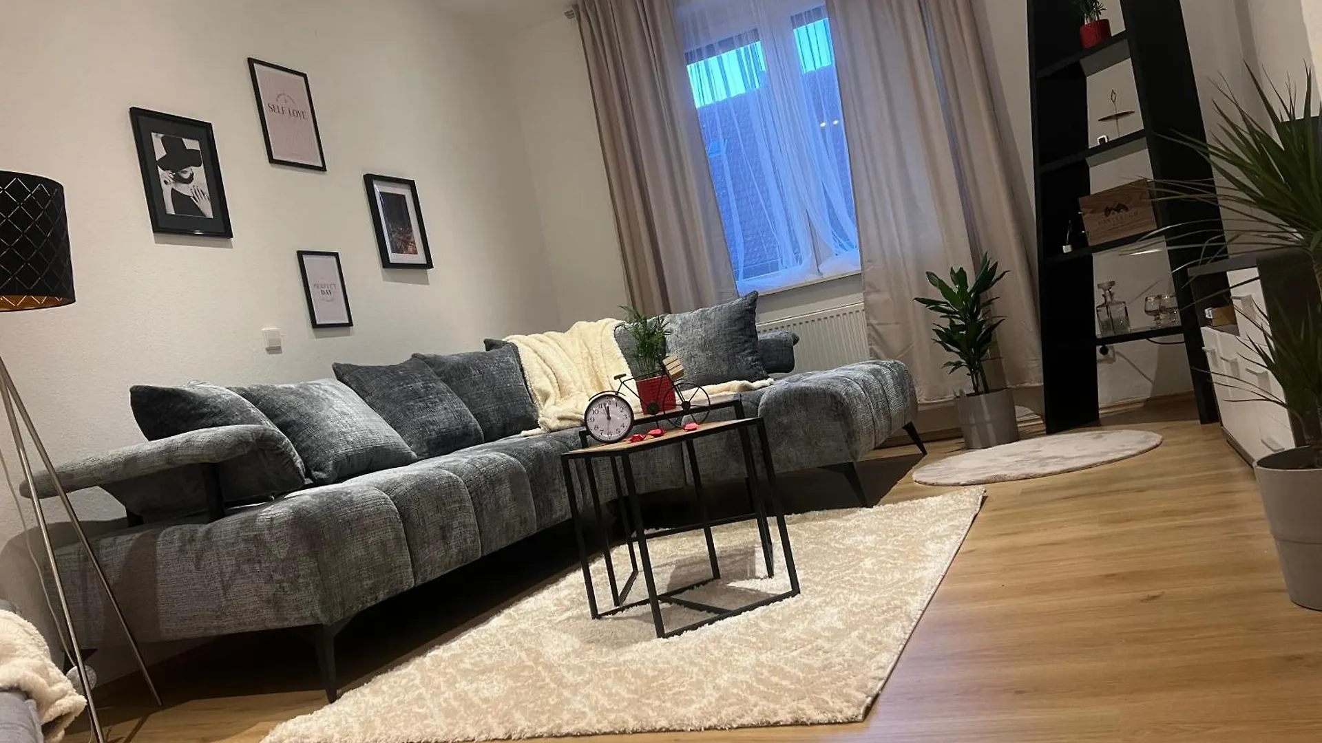 Atinaappartment Laatzen Messe Ανόβερο