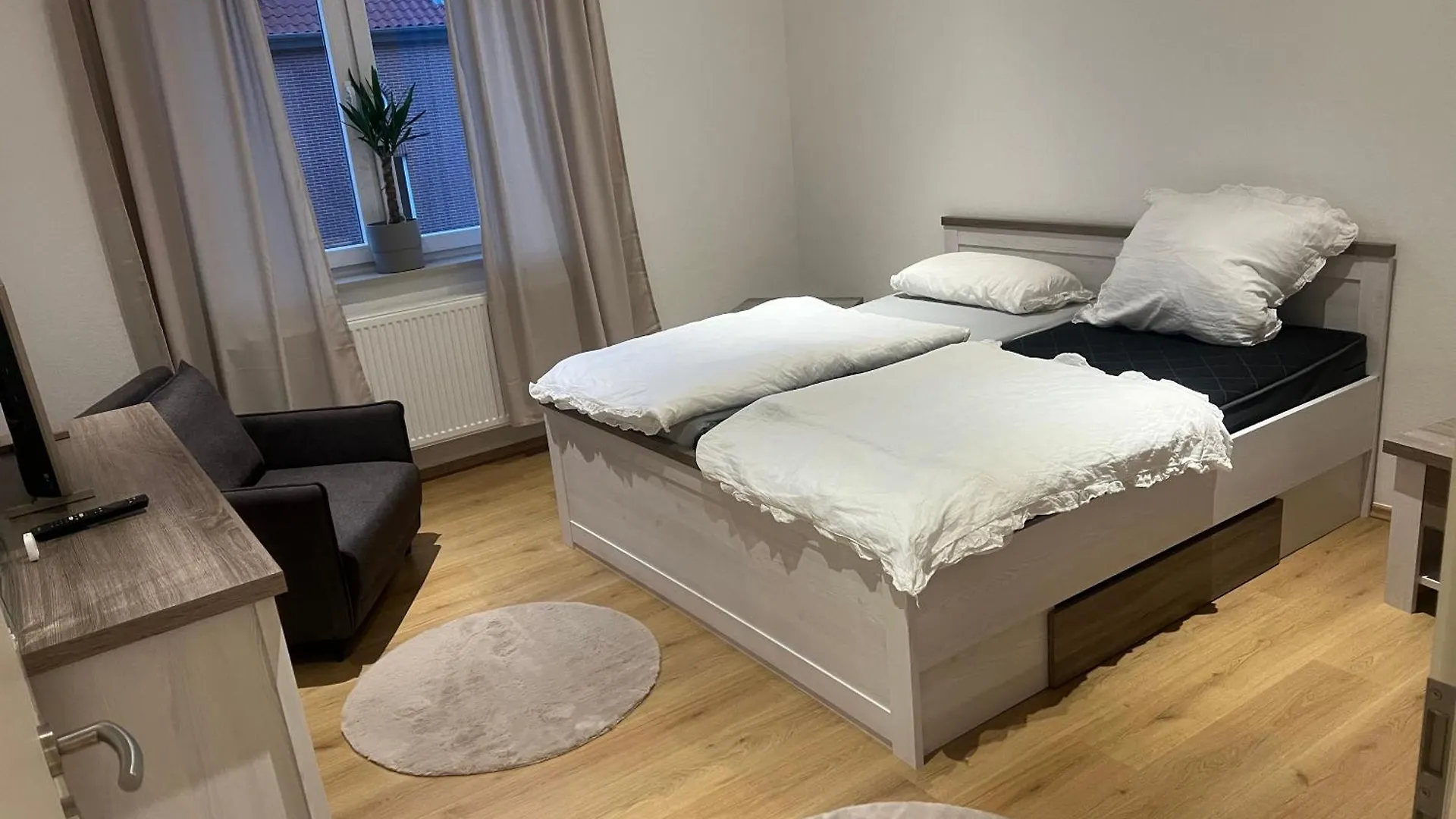 Apartment Atinaappartment Laatzen Messe Hannover